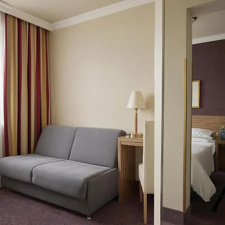 Best Western Raphael Hotel Altona-3